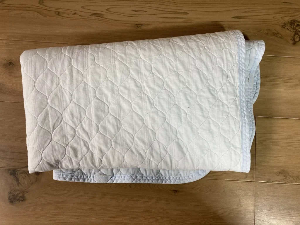 100均セリアのブランケット3